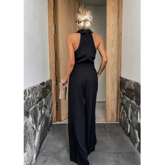 אוברול אלגנטי בשילוב עניבה- דניאלה